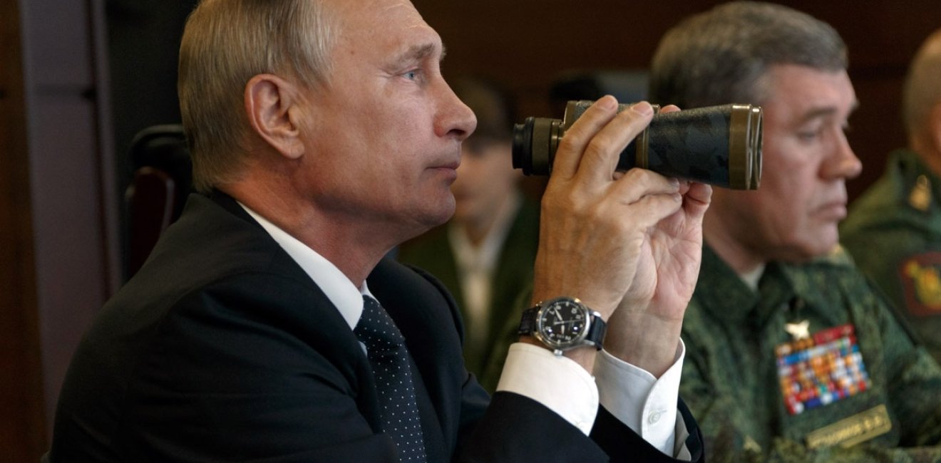 Russian President Vladimir Putin observing the Zapad-2017 military exercises.