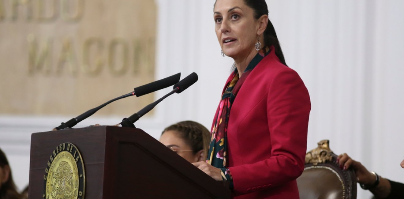 Claudia Sheinbaum Pardo, Mexico City Mayor presents her first report to the city congress.