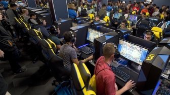 Esports and Competitive Gaming: Trends in Game-based Education