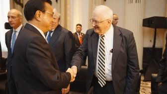 Amb. J Stapleton Roy and Premier Li Keqiang