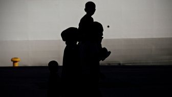 Silhouette of refugees