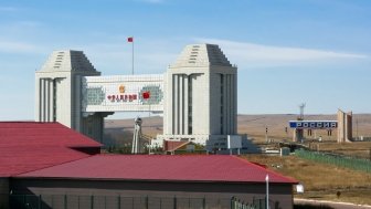 China Russia border crossing