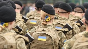 Ukraine soldiers