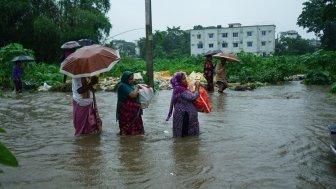 The flood situation in Sylhet, Bangladesh has flooded roads and houses.