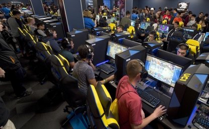 Esports and Competitive Gaming: Trends in Game-based Education