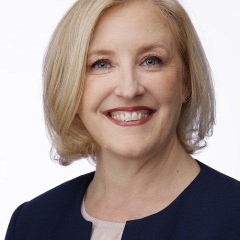 Hon. Lisa Raitt