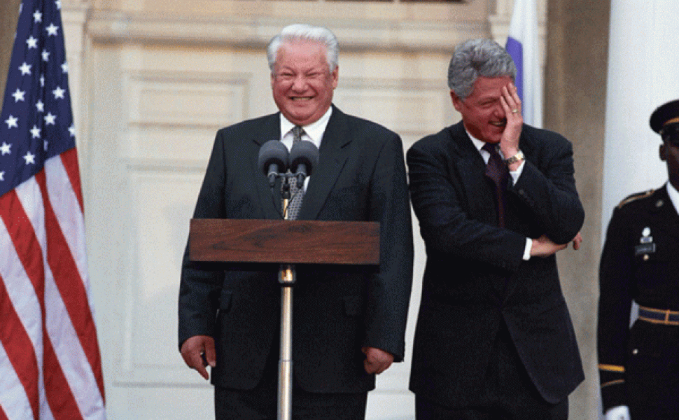 resident William J. Clinton and President Boris Nikolayevich Yeltsin delivering a joint press statement on the steps of Springwood, Franklin Delano Roosevelt's historic home in Hyde Park, New York. The image was photographed by Ralph Alswang.